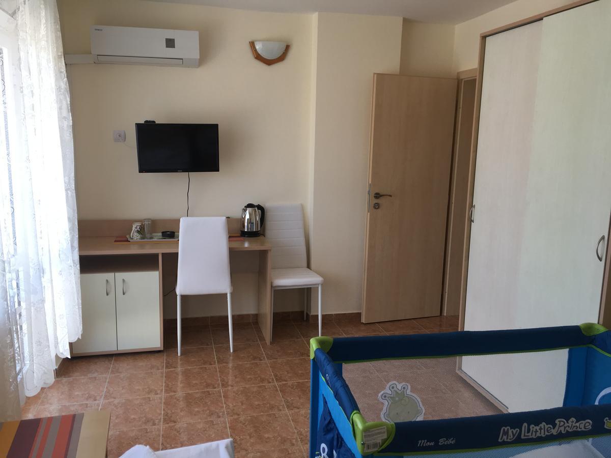 Borko Guest House Приморсько Екстер'єр фото