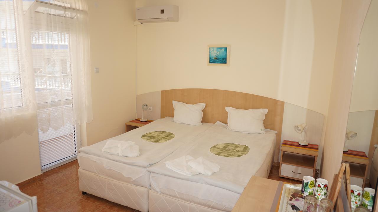 Borko Guest House Приморсько Екстер'єр фото